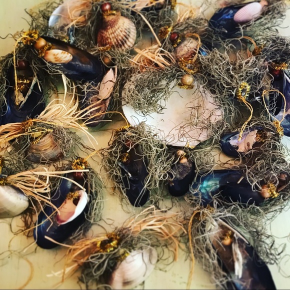 Seashell Angel Ornament Medium Ethnic Skin Tone - Picture 2 of 2